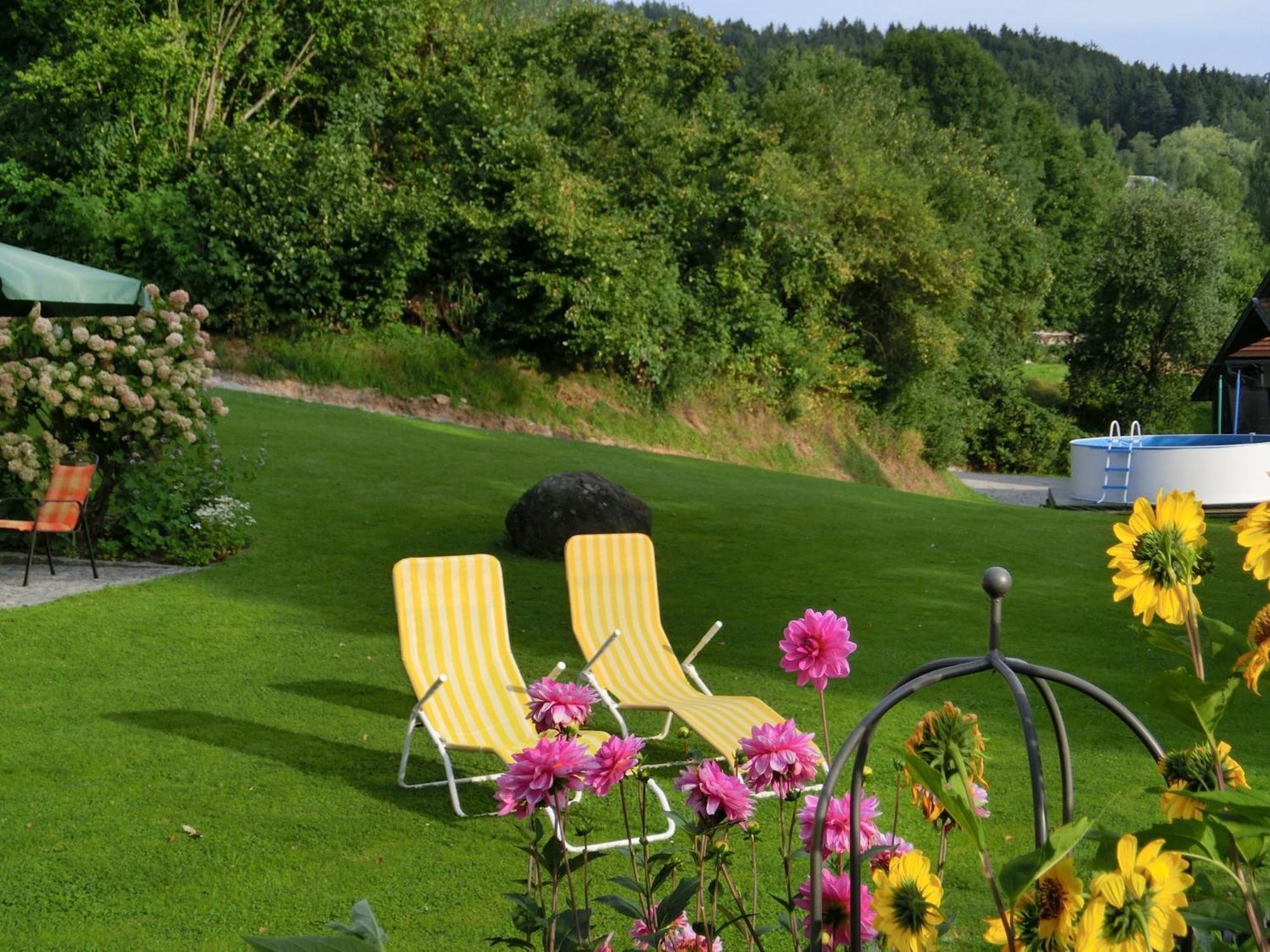 Sun kissed Holiday Home in Drachselsried with Sauna Exterior foto
